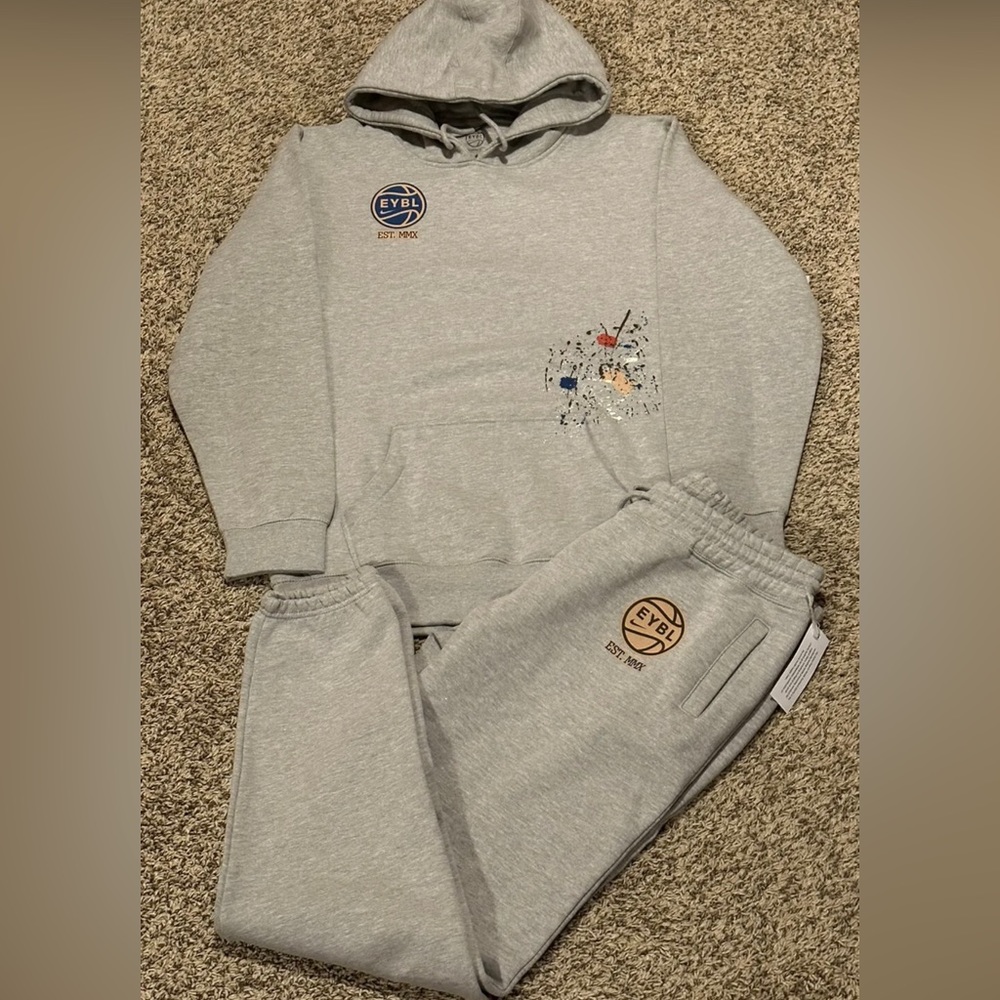 Nike Eybl Mens Standard Fit Basketball Sweatsuit Size 2XL Extremely Rare